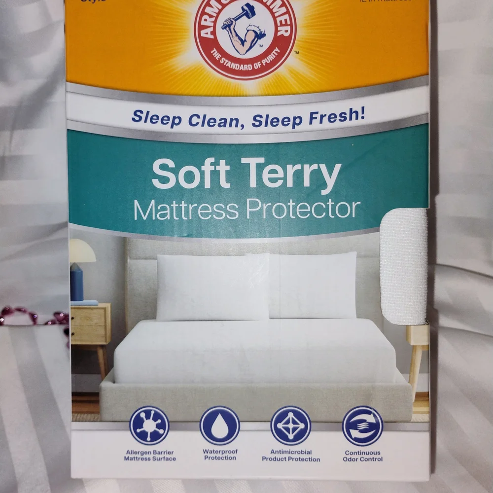 White Soft Terry Mattress Protector